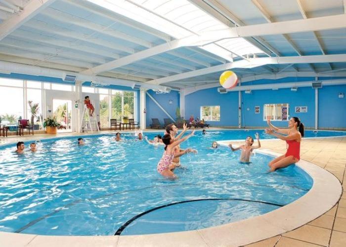 Lydstep Beach Bayview 3-Bedroom Holiday Home Tenby Exteriör bild